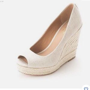Coach Milan Beige Woven Open Toe Espadrille Platform Wedge Heel. Size 8